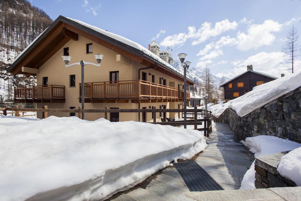 Appartamenti Residenza Anderbatt Gressoney-la-Trinité Dış mekan fotoğraf